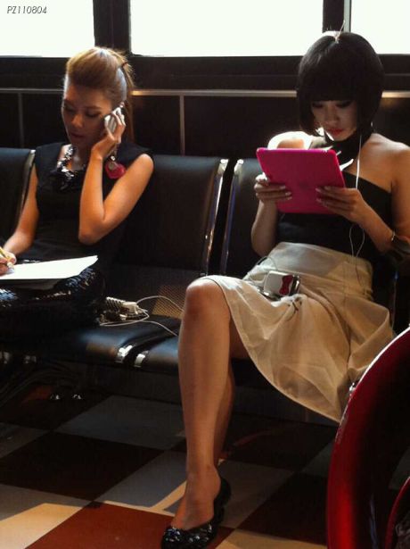 Sooyoung,Tiffany e Seohyun numa sessão fotográfica? 1108_111987_cz47kzqo51_2